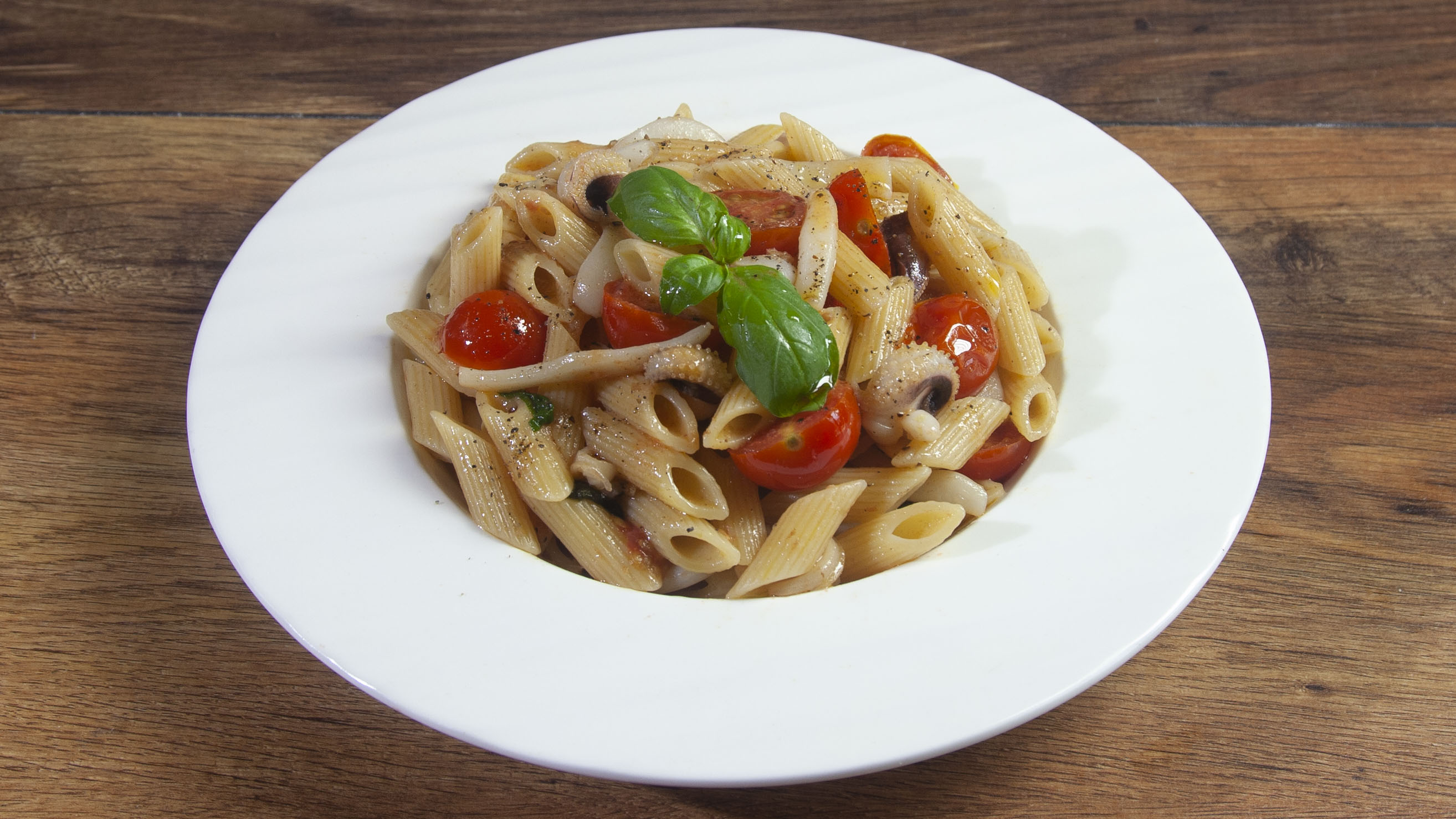 come cucinare seppie e piselli