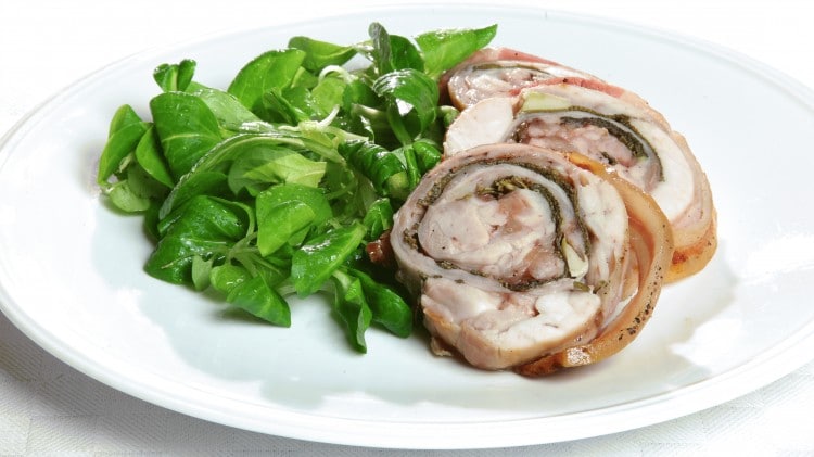 Coniglio in porchetta ricetta toscana