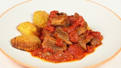 Stufato d'agnello alla greca