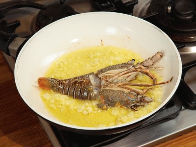 Risotto con crema d'aragosta ricetta di classe | Cookaround